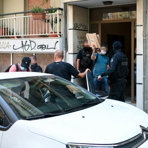 «Ξετυλίγεται» το κουβάρι των εμπρηστικών επιθέσεων στη Θεσσαλονική – Στο στόχαστρο τρεις νέοι ύποπτοι και ο «εγκέφαλος» της οργάνωσης