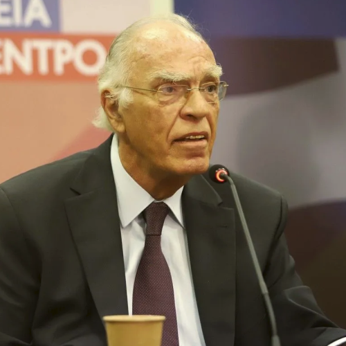 Πέθανε σε ηλικία 75 ετών ο Βασίλης Λεβέντης