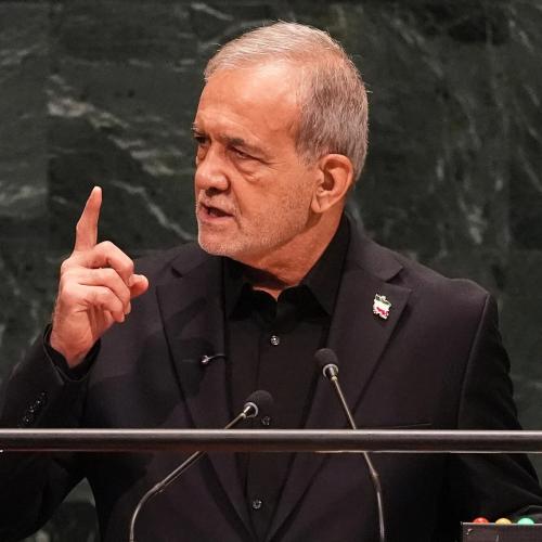 ΜΑΣΟΥΝΤ ΠΕΖΕΣΚΙΑΝ 