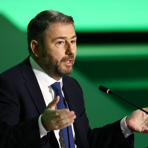 Ανδρουλάκης από ΔΕΘ: Διμέτωπη επίθεση σε κυβέρνηση και Τσίπρα – Στόχος η πρωτιά του ΠΑΣΟΚ