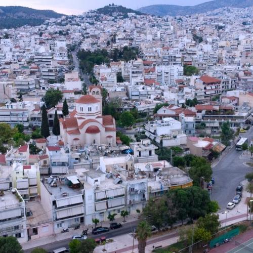 Νέο πλαίσιο για τα κόκκινα δάνεια: Πλαφόν 15% στις προκαταβολές και αυστηρότεροι κανόνες για servicers
