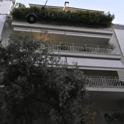 Υπόθεση Μαζωνάκη: Αυστηρότερο νομοθετικό πλαίσιο για πλασμαφαίρεση και ιατρεία «μακροβιότητας»