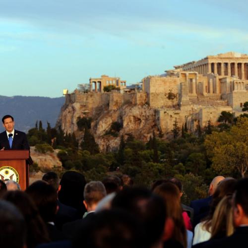 Η απήχηση της ομιλίας Ρούμπιο στην Πνύκα: Το μήνυμα για τη Δύση και η ιδιαίτερη αναφορά στην Ελλάδα