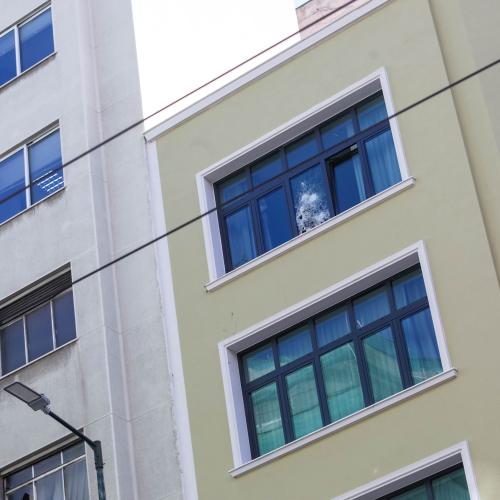 ΠΤΩΣΗ ΑΤΟΜΟΥ ΑΠΟ ΚΤΗΡΙΟ ΣΤΗ ΠΕΡΙΟΧΗ ΤΗΣ ΟΜΟΝΟΙΑΣ