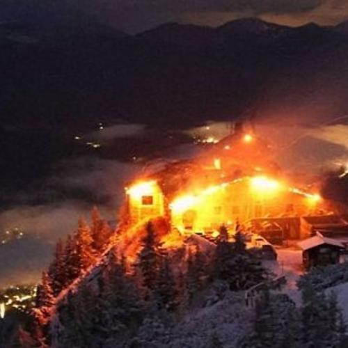 Γερμανία: Μεγάλη φωτιά στη «Φωλιά του Αετού» του Χίτλερ – Συνελήφθη 33χρονος για πιθανό εμπρησμό