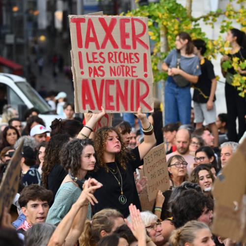 Γαλλία: Νέο κύμα μαθητικών διαδηλώσεων – Στο πλευρό των μαθητών η Γκρέτα Τούνμπεργκ