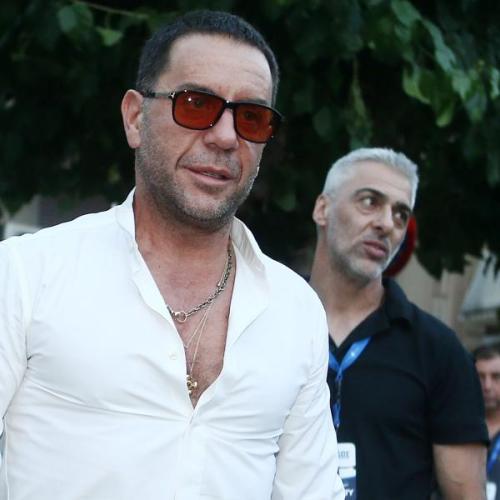 μαζωνακης